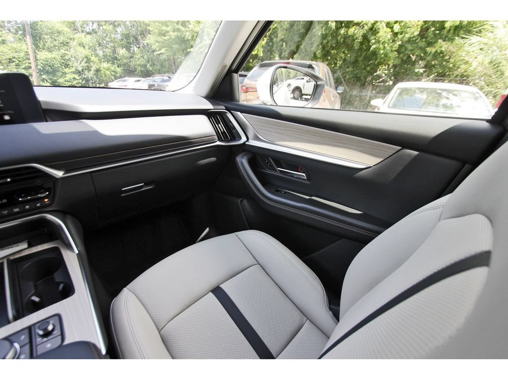New 2026 MAZDA CX-90 3.3 Turbo w/ Preferred Package AWD/4WD image 8