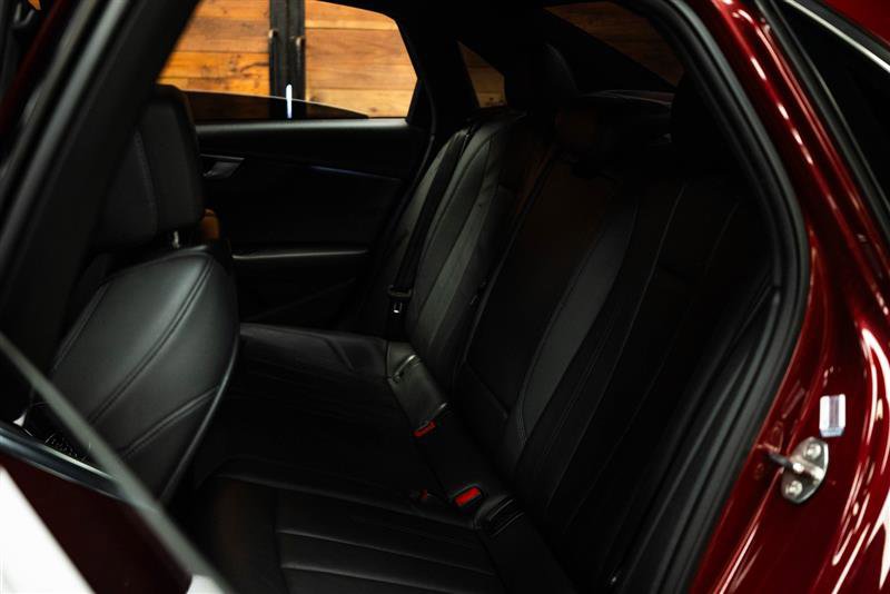 Used 2018 Audi A4 2.0T Premium Plus w/ Premium Plus Package image 10