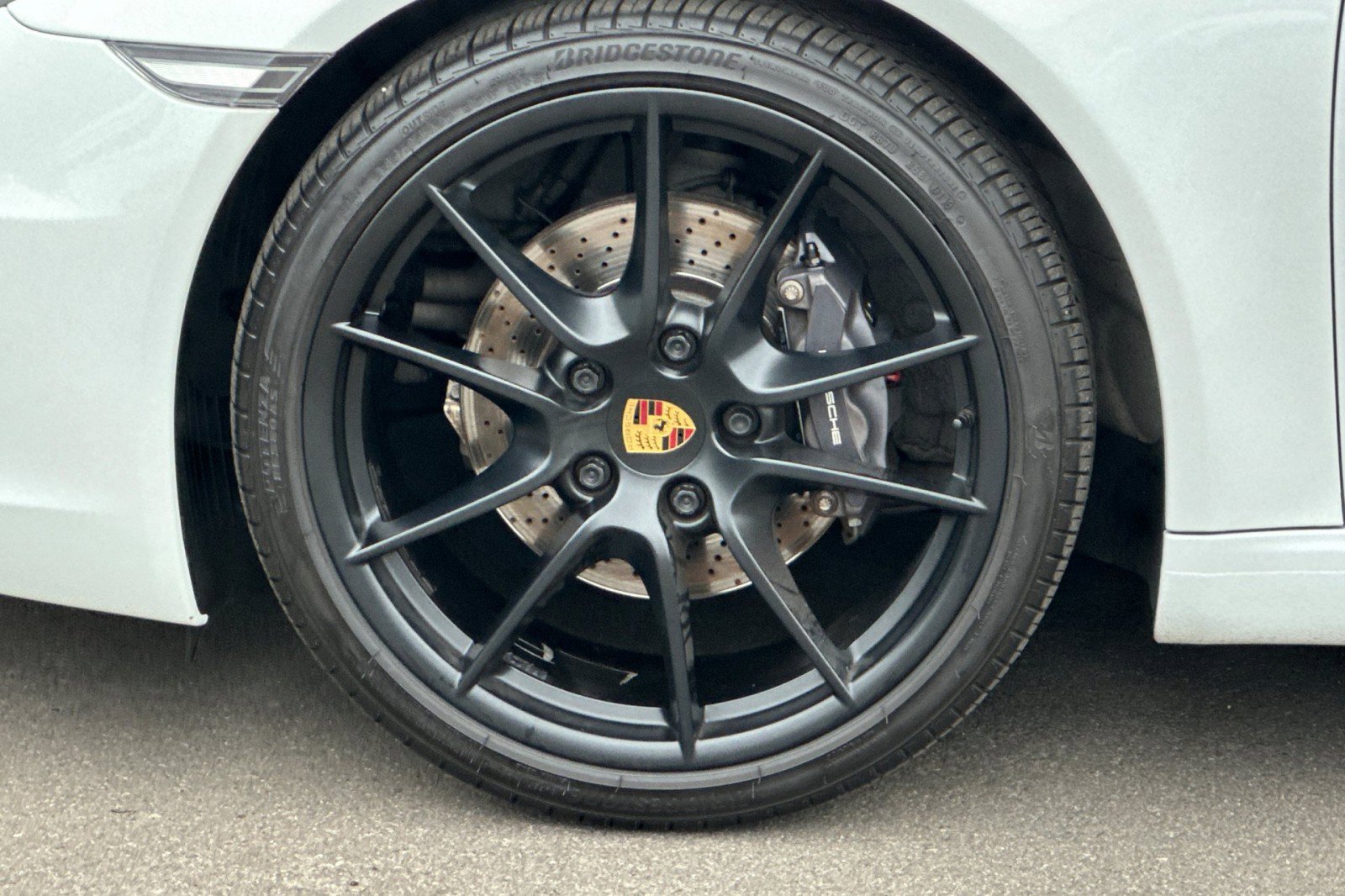 Used 2015 Porsche 911 Carrera image 24