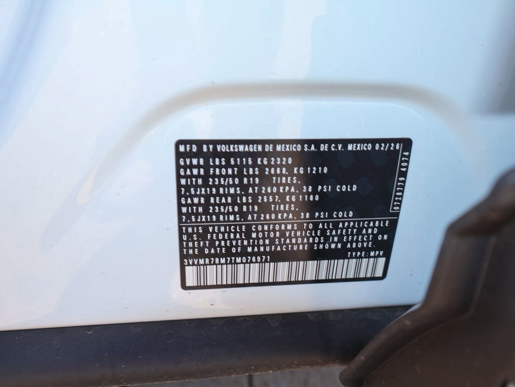 New 2026 Volkswagen Tiguan SE image 32