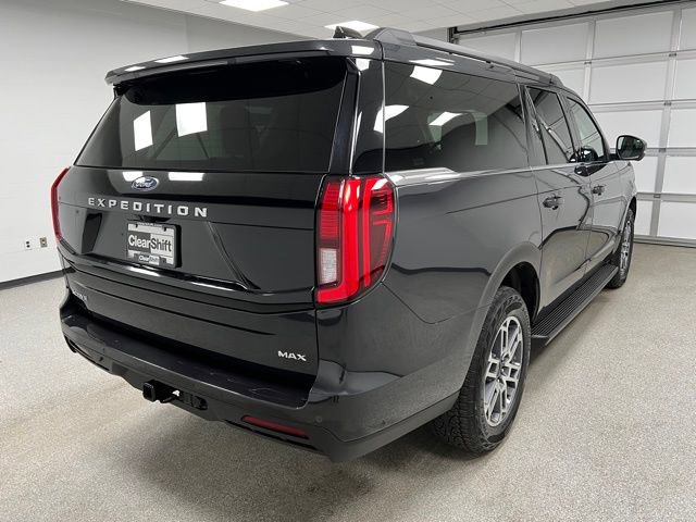 Used 2025 Ford Expedition Max Active AWD/4WD image 10