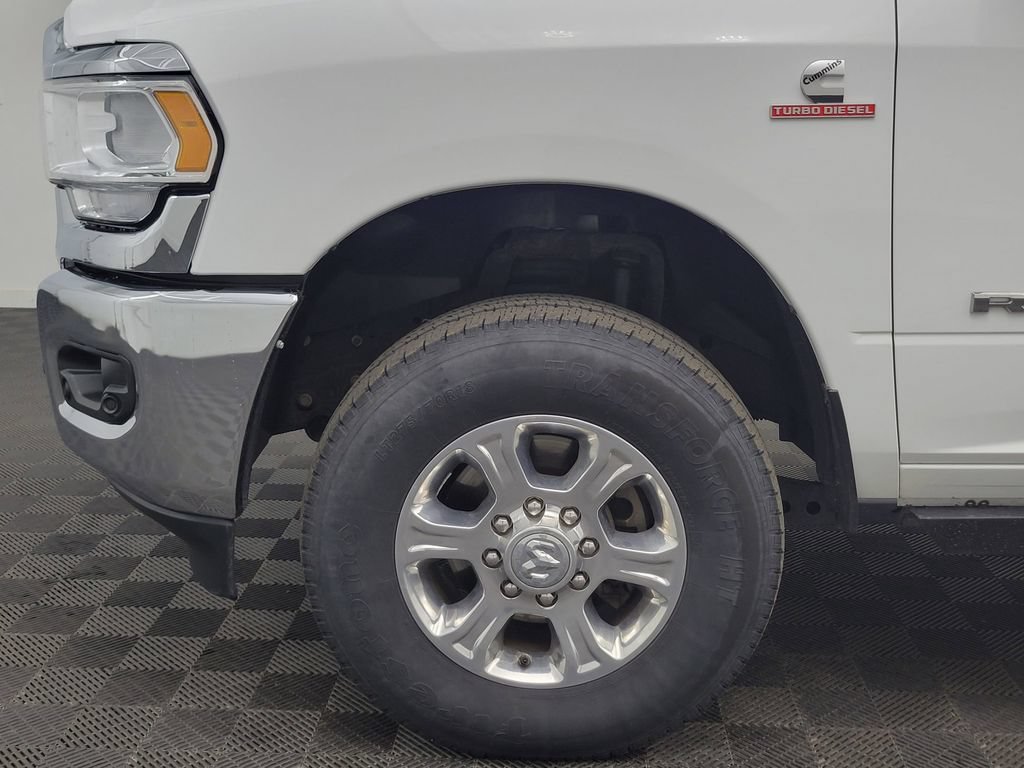 Used 2022 RAM 2500 Big Horn w/ Level C Equiment Group AWD/4WD image 10