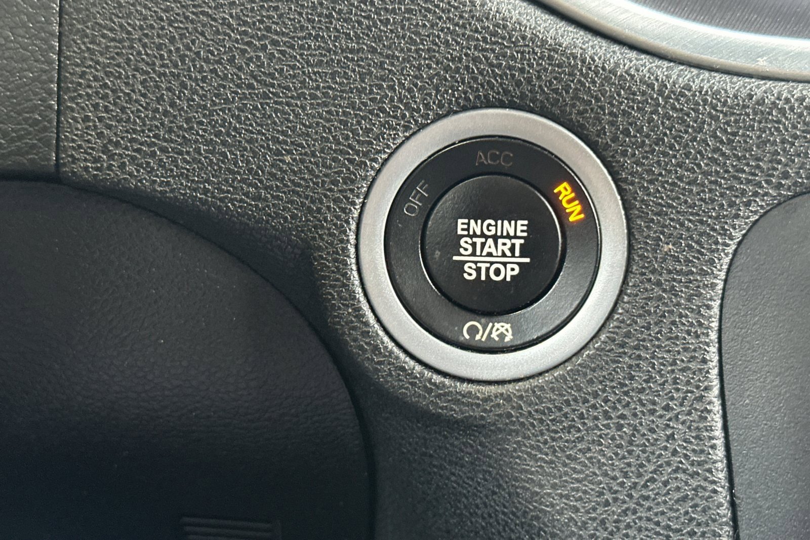 Used 2020 Dodge Charger SXT image 20