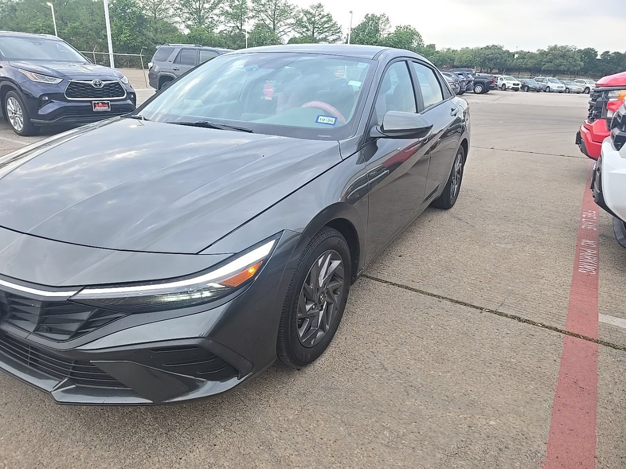 Used 2024 Hyundai Elantra SEL FWD image 1