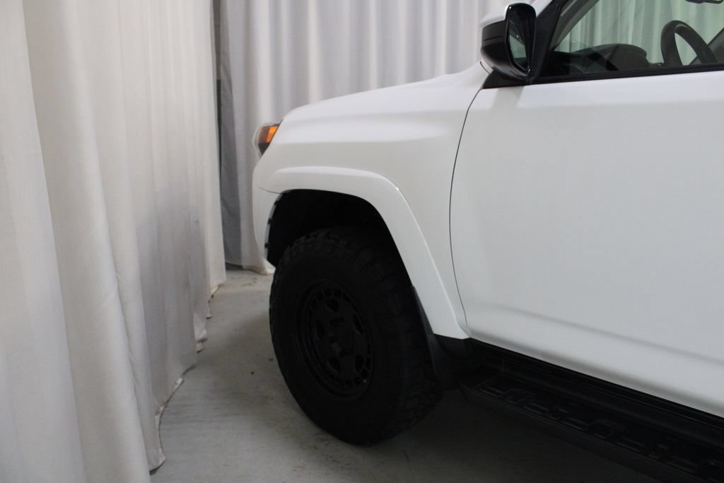 Used 2015 Toyota 4Runner TRD Pro AWD/4WD image 28