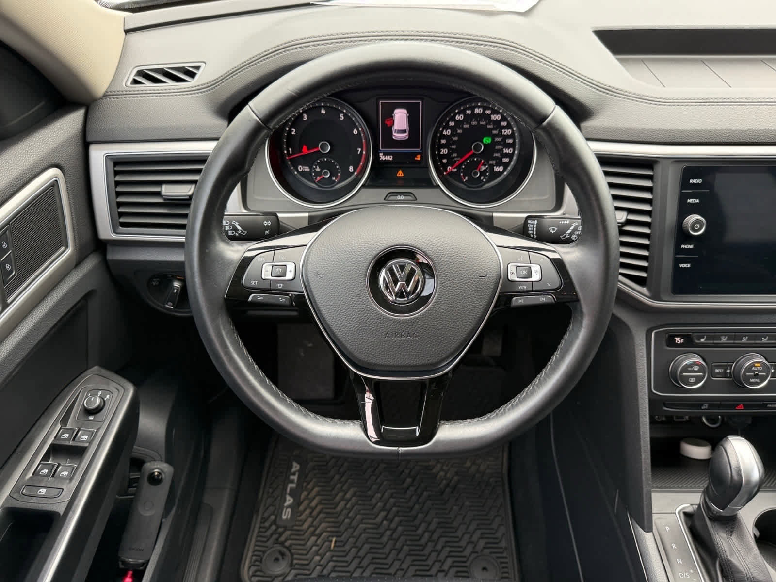 Used 2019 Volkswagen Atlas SE FWD image 14