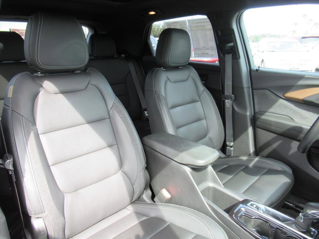 Used 2023 Chevrolet TrailBlazer ACTIV w/ Sun and Liftgate Package image 9