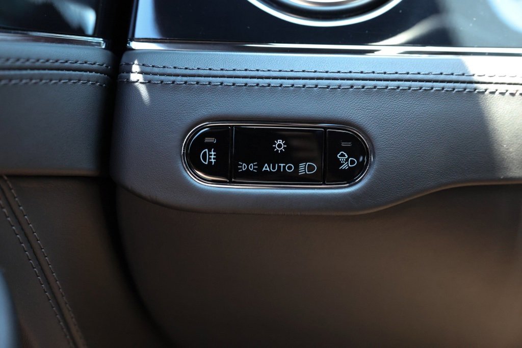 Used 2020 Bentley Continental GT image 26