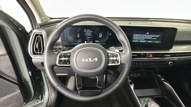 Used 2025 Kia Sorento EX w/ EX Panoramic Sunroof Package AWD/4WD image 14