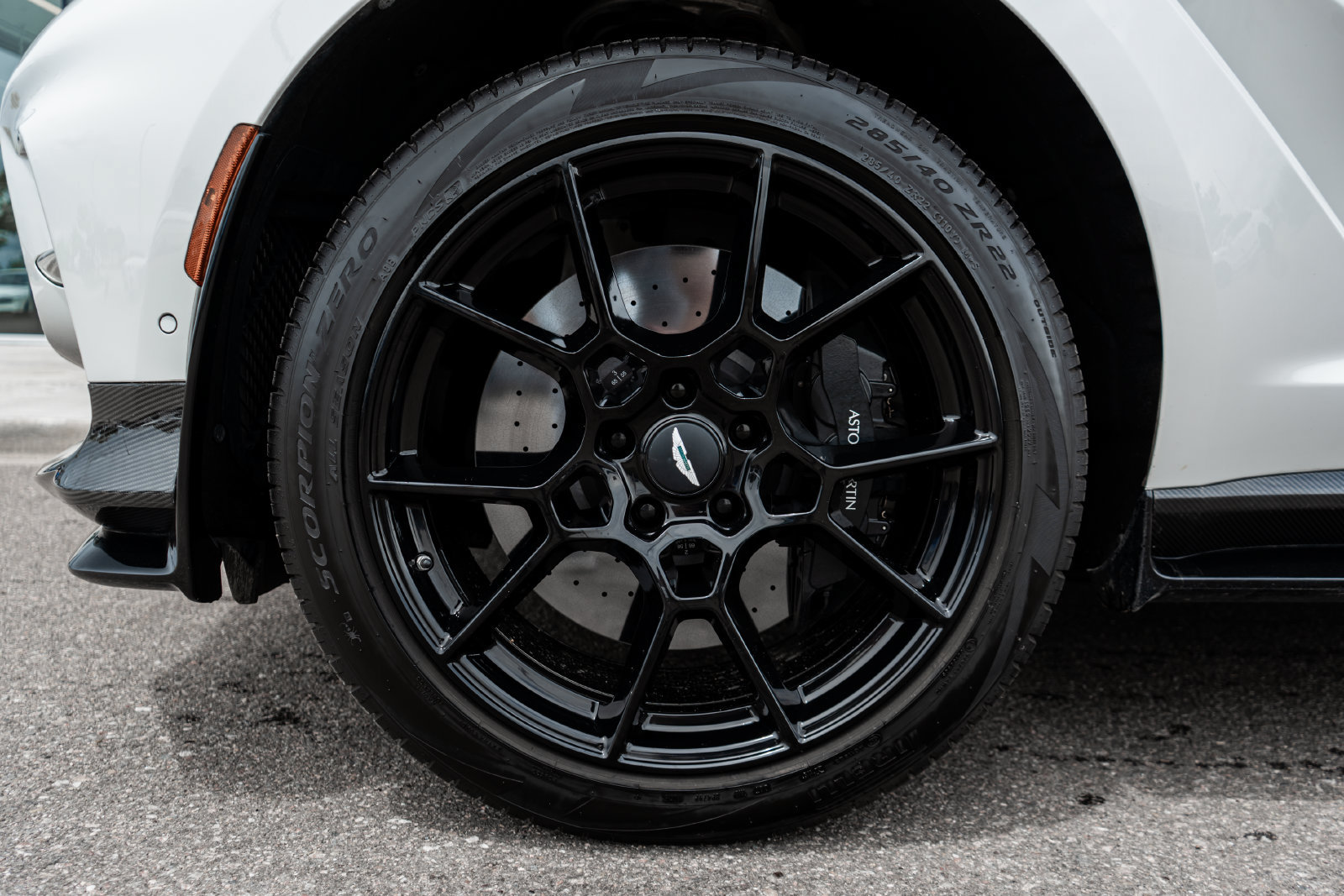 Used 2023 Aston Martin DBX 707 AWD/4WD image 6