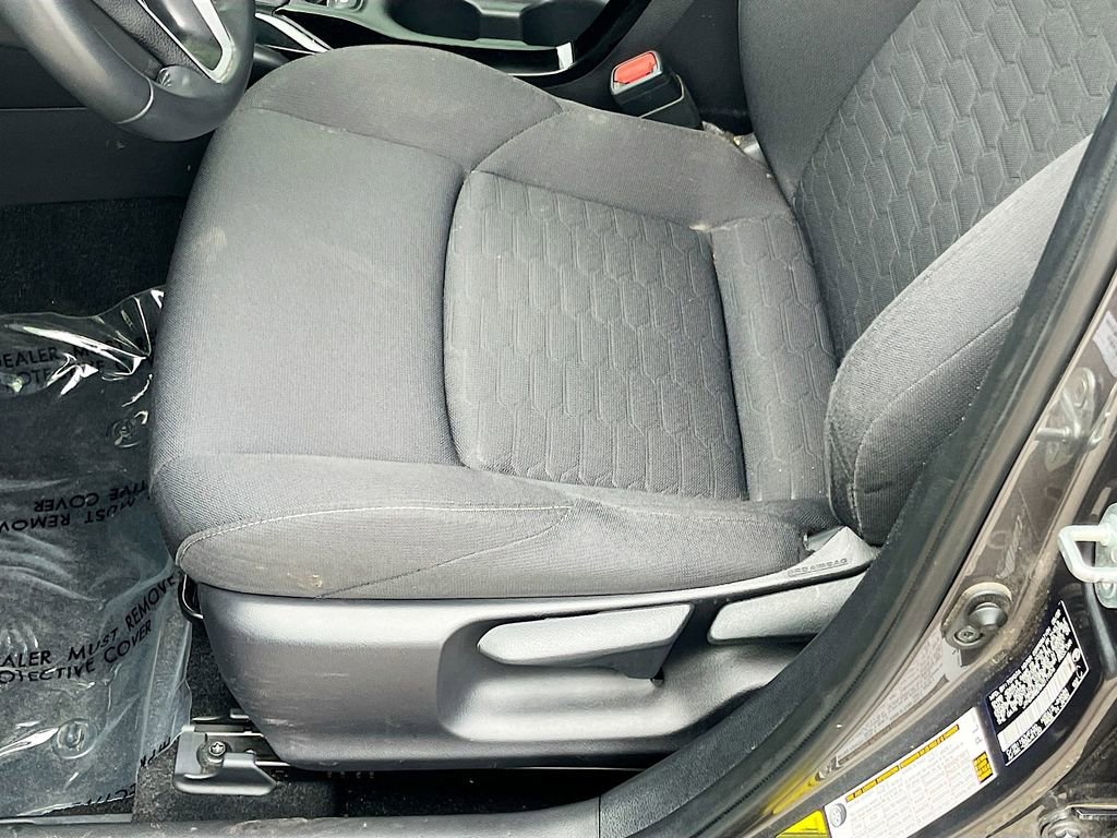 Used 2022 Toyota Corolla SE FWD image 18