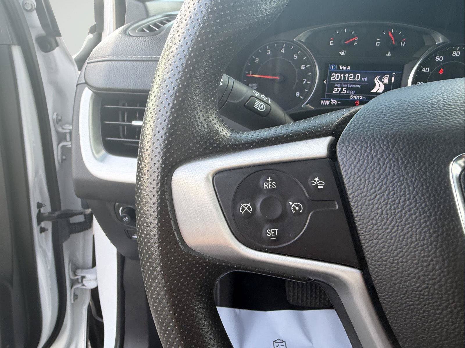 Used 2024 GMC Terrain SLE AWD/4WD image 23