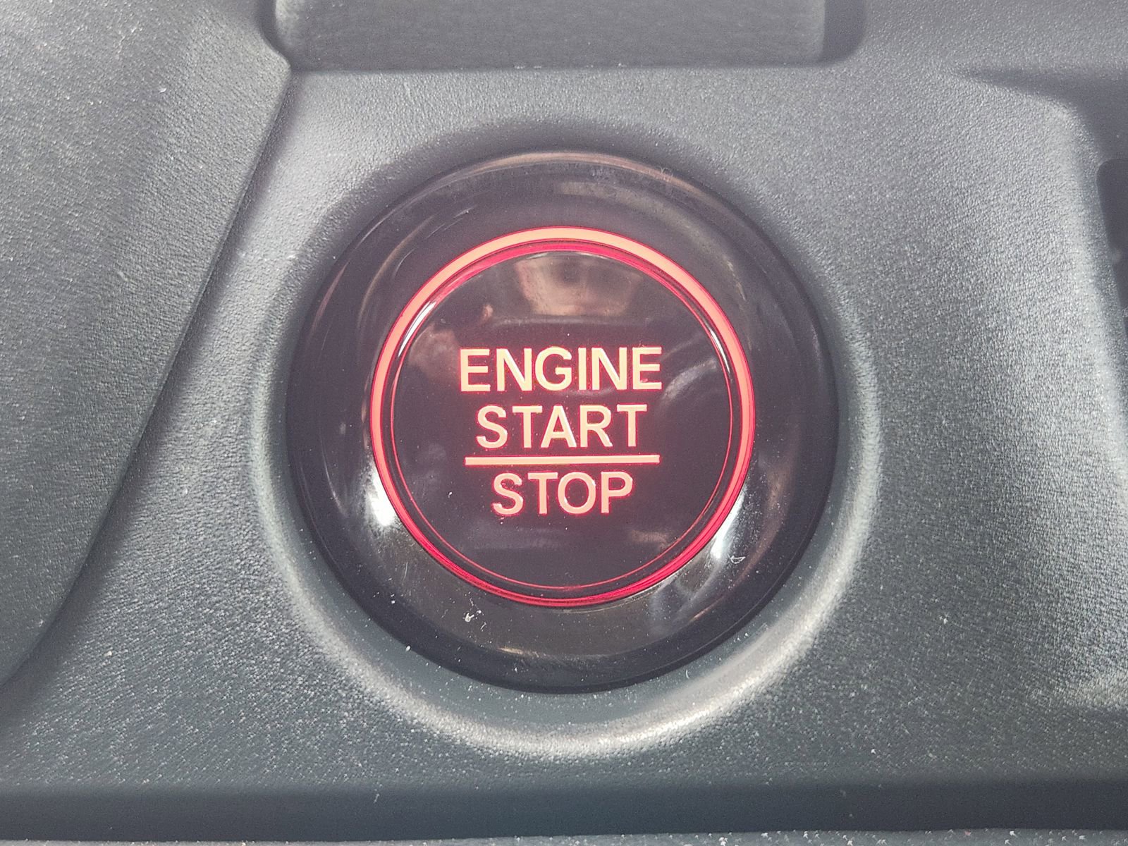 Certified 2023 Honda Pilot Touring image 24