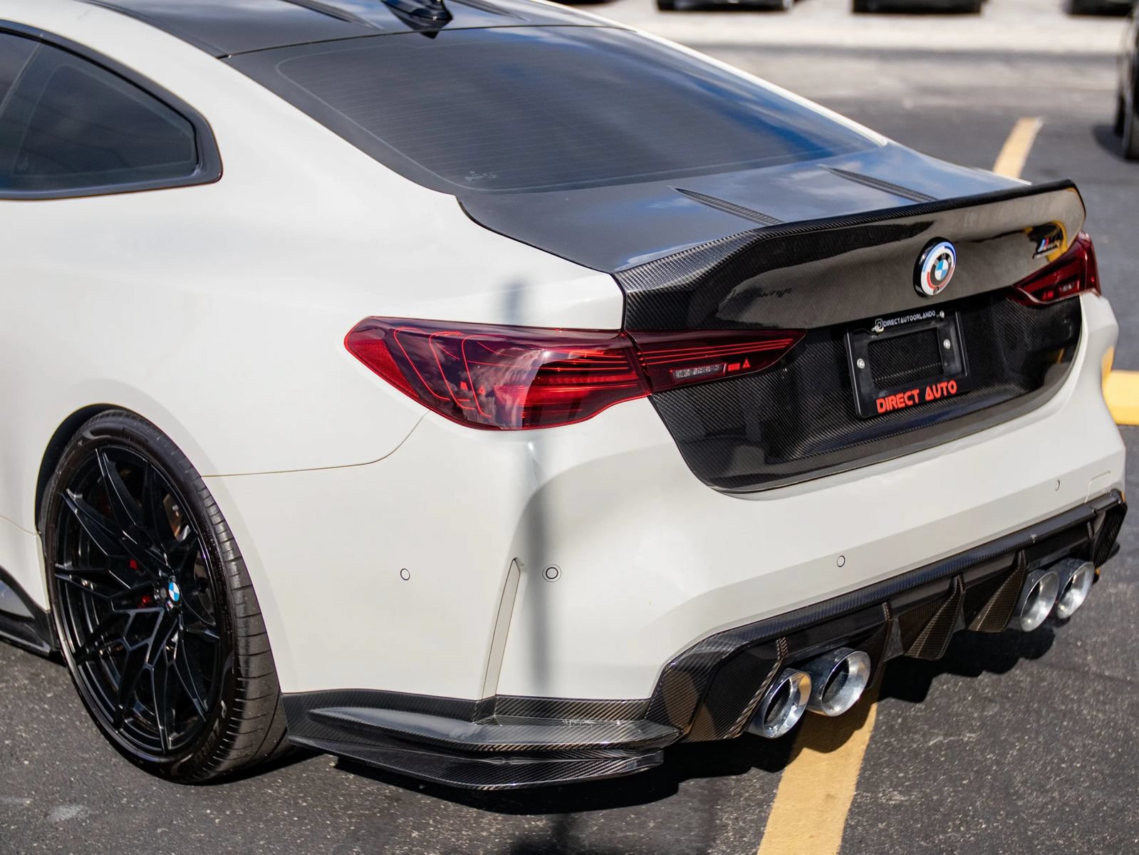 Used 2021 BMW M4 Competition w/ M Carbon Exterior Package RWD image 15