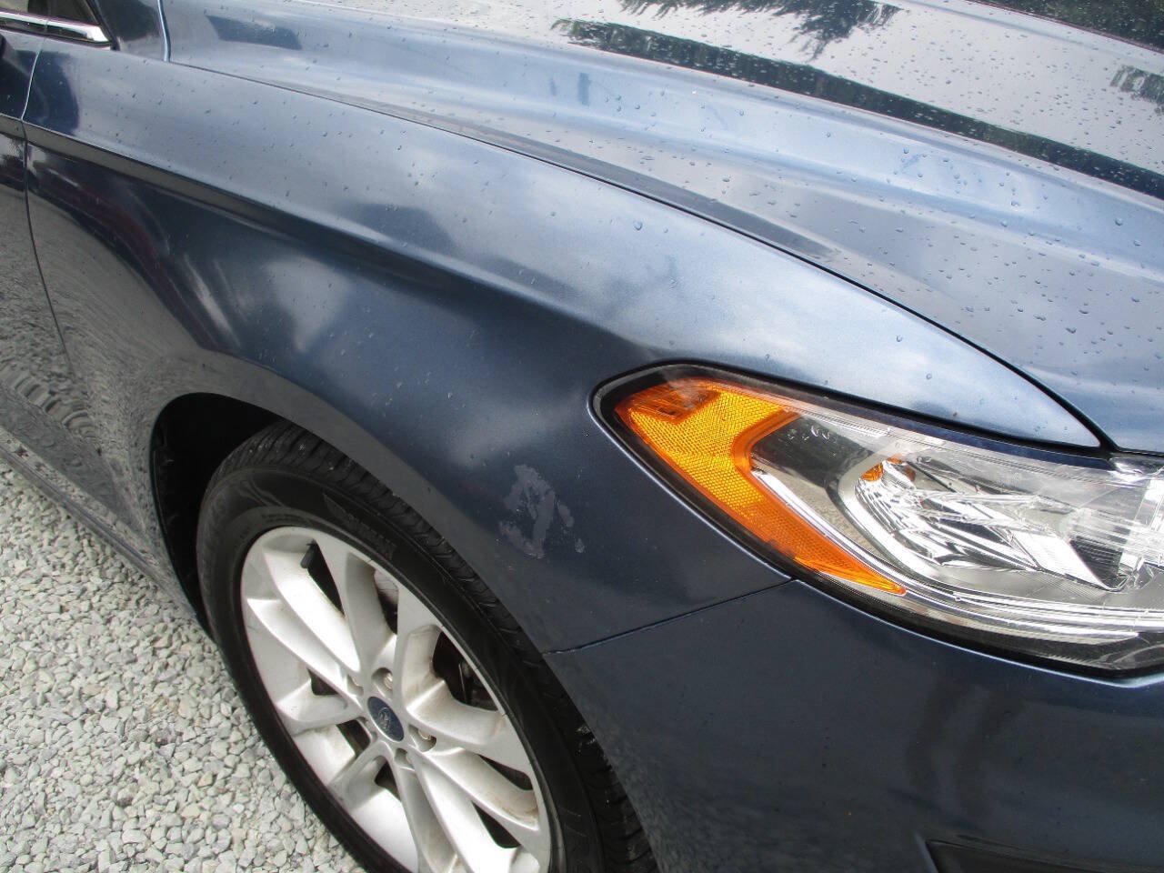 Used 2019 Ford Fusion SE FWD image 8
