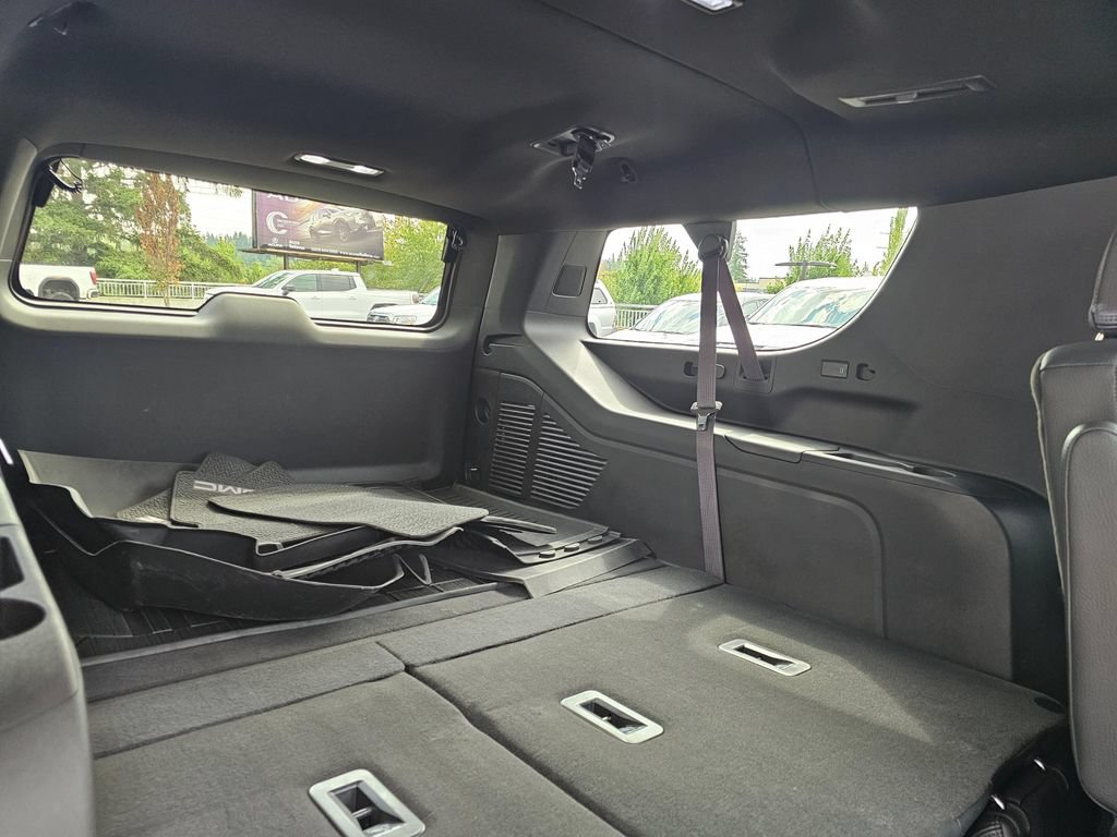 Used 2023 GMC Yukon XL Denali w/ Max Trailering Package AWD/4WD image 13