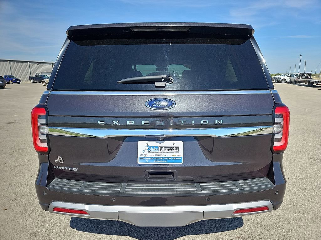 Used 2024 Ford Expedition Limited RWD image 6