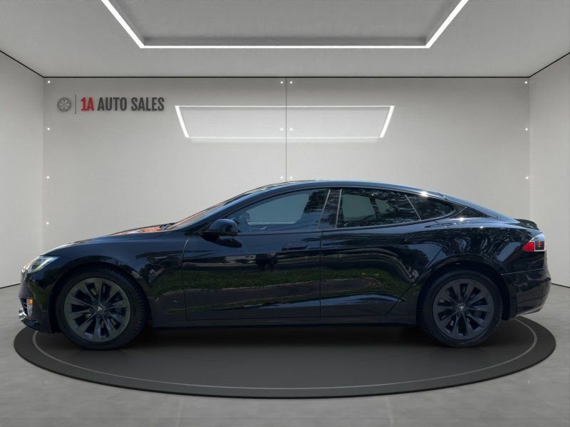 Used 2019 Tesla Model S Long Range image 2