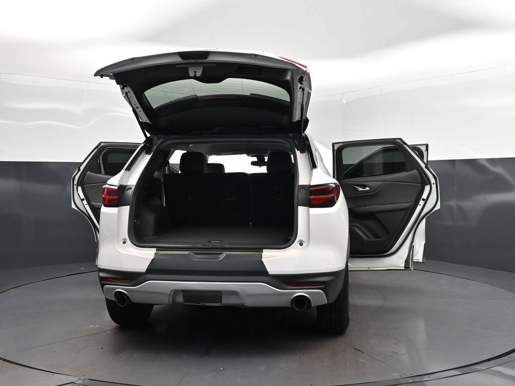 Used 2023 Chevrolet Blazer LT w/ Midnight/Sport Edition FWD image 51