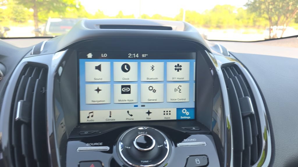 Used 2016 Ford Escape Titanium FWD image 18