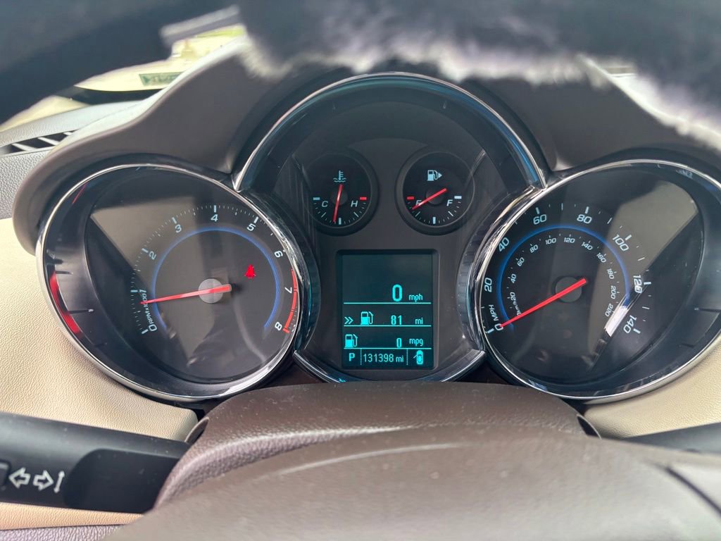 Used 2012 Chevrolet Cruze LT w/ RS Package FWD image 13
