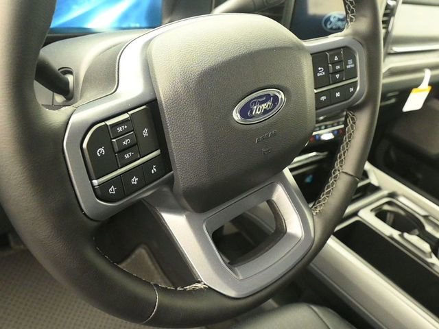 New 2026 Ford F250 Lariat w/ FX4 Off-Road Package image 15