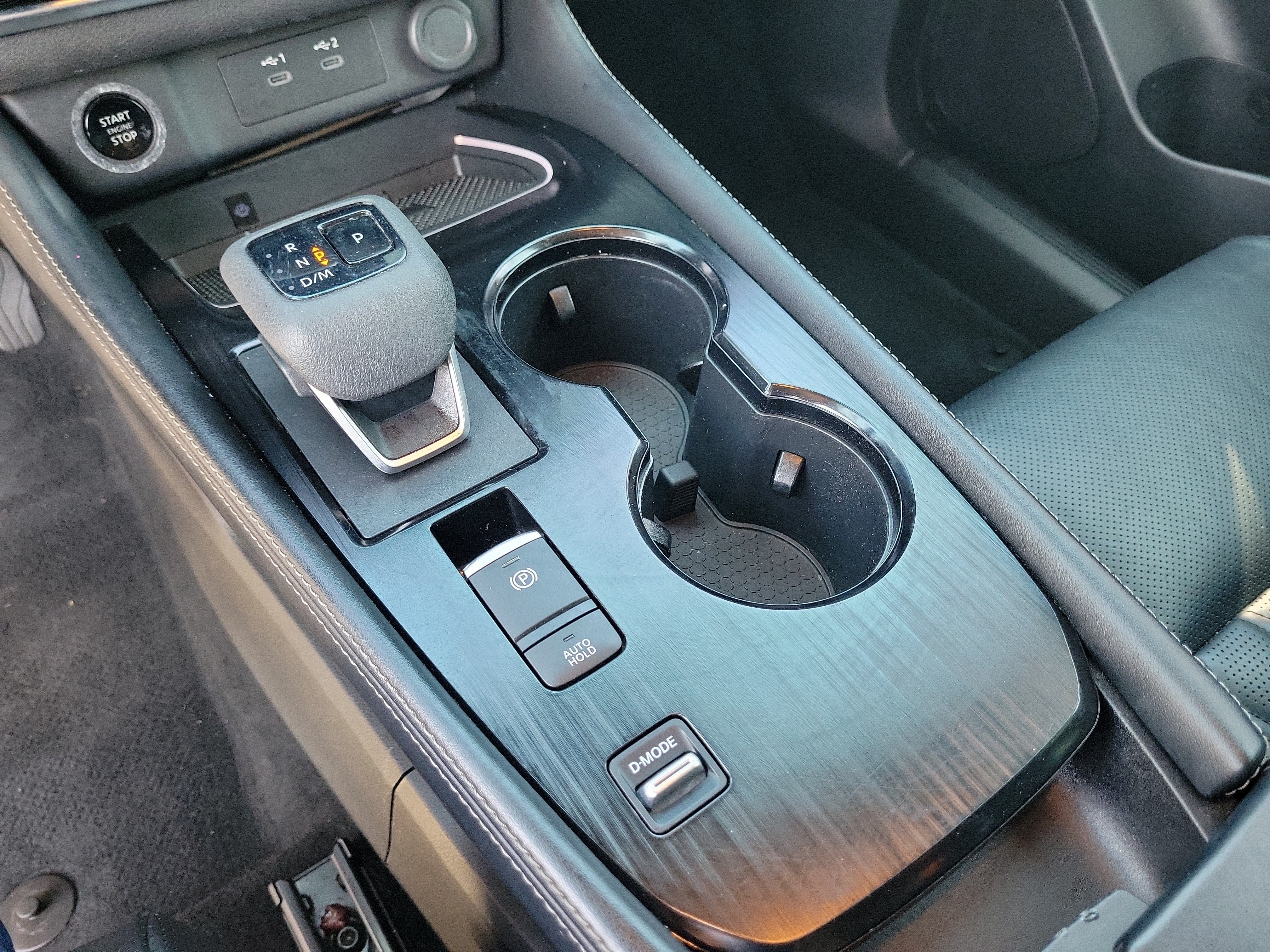 Certified 2024 Nissan Rogue Platinum FWD image 24