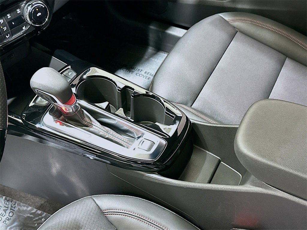 Used 2025 Chevrolet Trax RS w/ Driver Confidence Package image 15