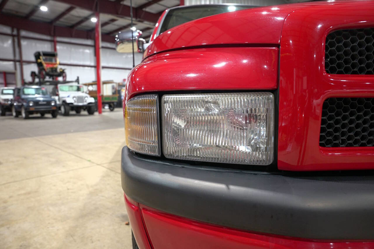 Used 1997 Dodge Ram 1500 Truck 2WD Club Cab image 38