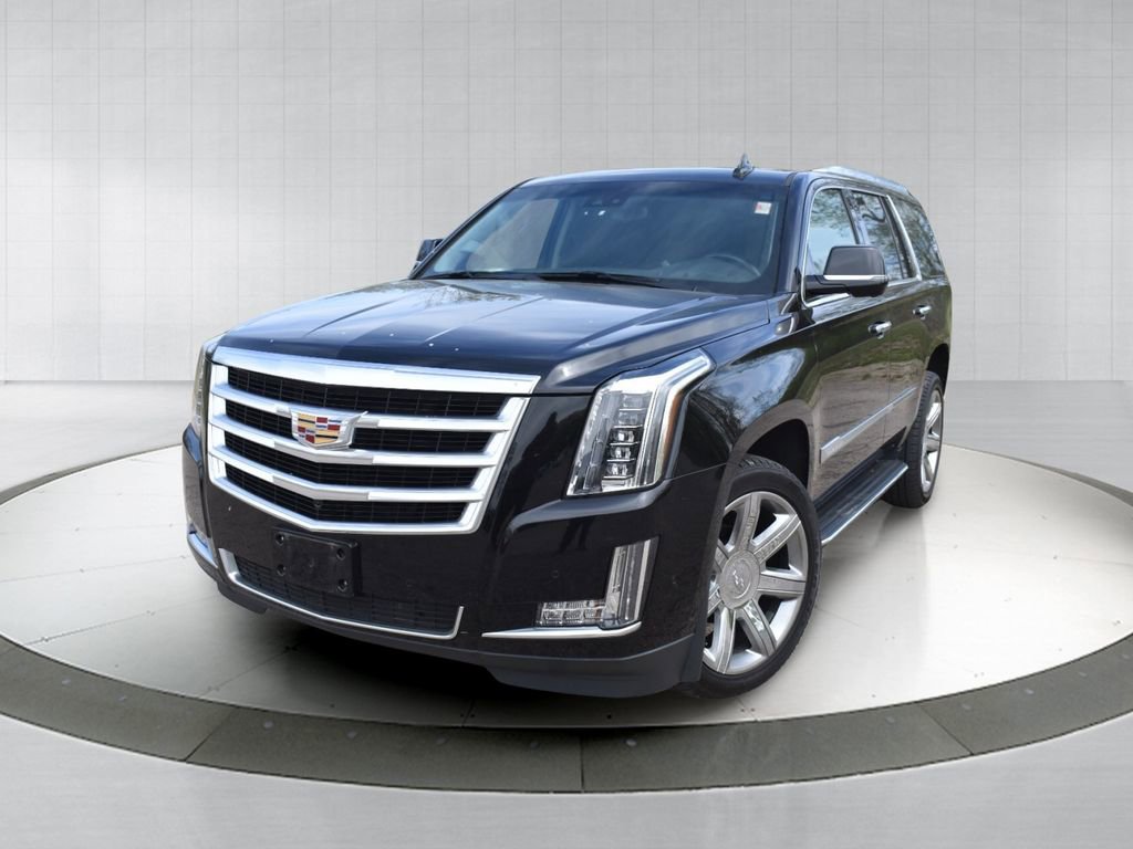 Used 2019 Cadillac Escalade Luxury AWD/4WD image 1