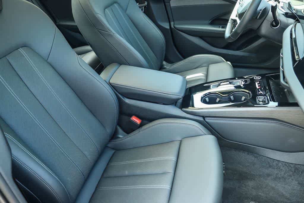 Used 2025 Audi A5 2.0T Premium Plus w/ Premium Plus AWD/4WD image 15