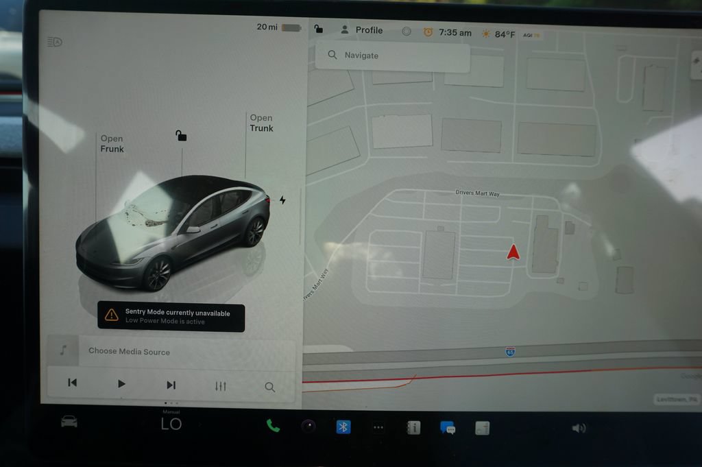 Used 2024 Tesla Model 3 Standard Range RWD image 9