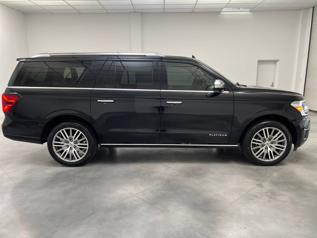 Used 2022 Ford Expedition Max Platinum AWD/4WD image 10