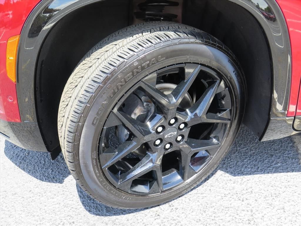 Used 2024 Chevrolet Traverse RS AWD/4WD image 26