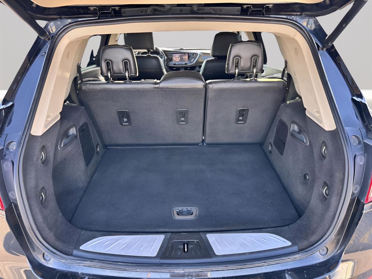 Used 2017 Buick Envision Essence AWD/4WD image 26