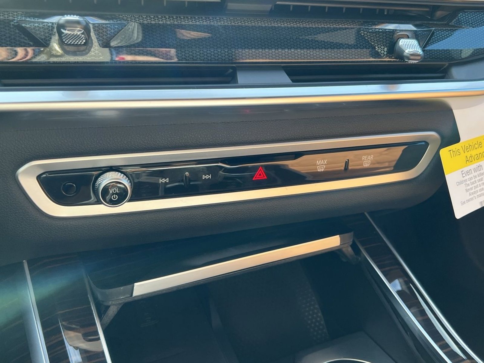 New 2026 BMW X7 xDrive40i image 15