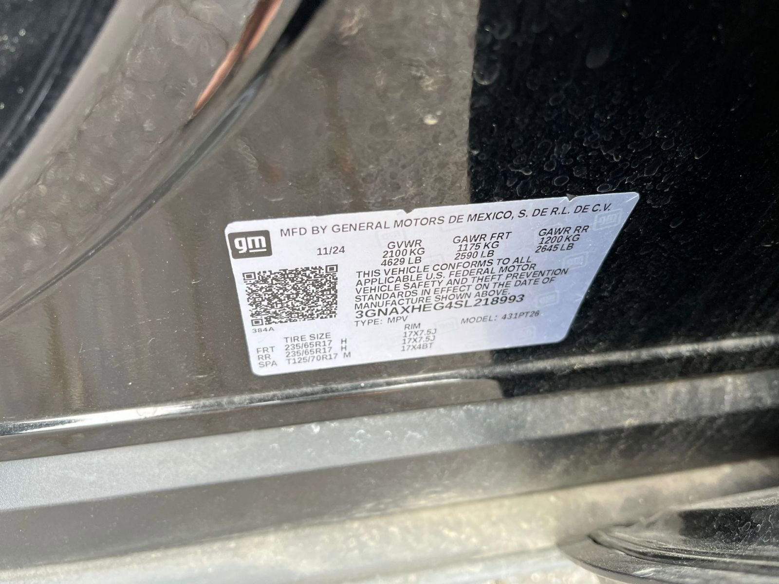 Used 2025 Chevrolet Equinox LT FWD image 11