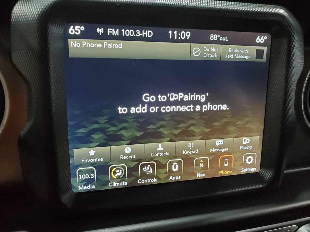 Used 2021 Jeep Wrangler Unlimited Sport AWD/4WD image 34