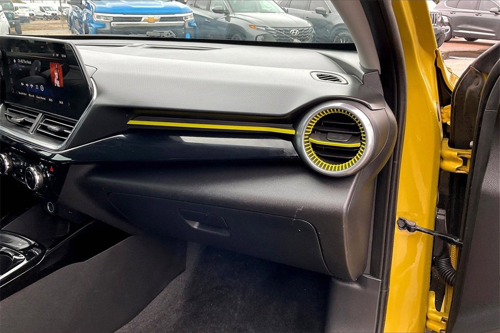 Used 2024 Chevrolet Trax ACTIV image 23