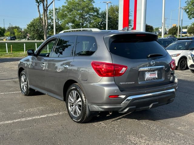 Used 2019 Nissan Pathfinder SL AWD/4WD image 5