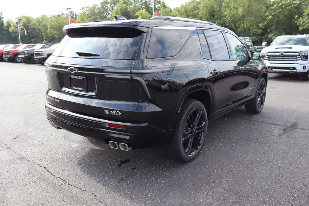 New 2026 Chevrolet Traverse High Country w/ LPO, Floor Liner Package AWD/4WD image 32