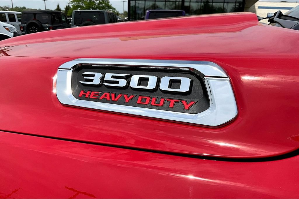 New 2026 RAM 3500 Tradesman w/ Chrome Appearance Group A AWD/4WD image 8