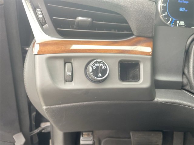 Used 2020 Cadillac Escalade Luxury image 18