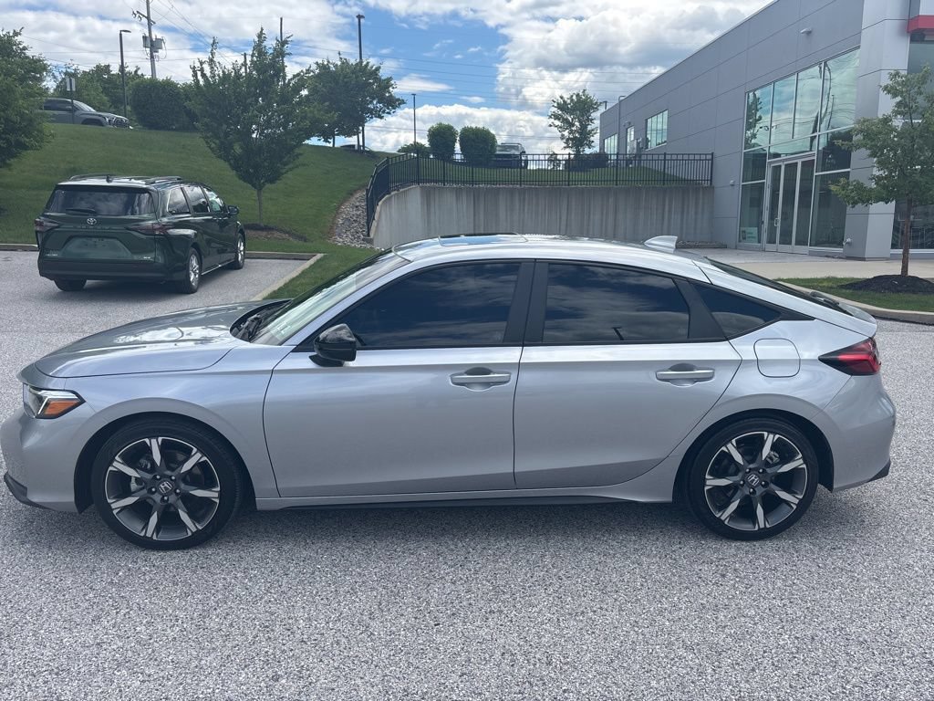 Used 2026 Honda Civic Sport Touring image 9