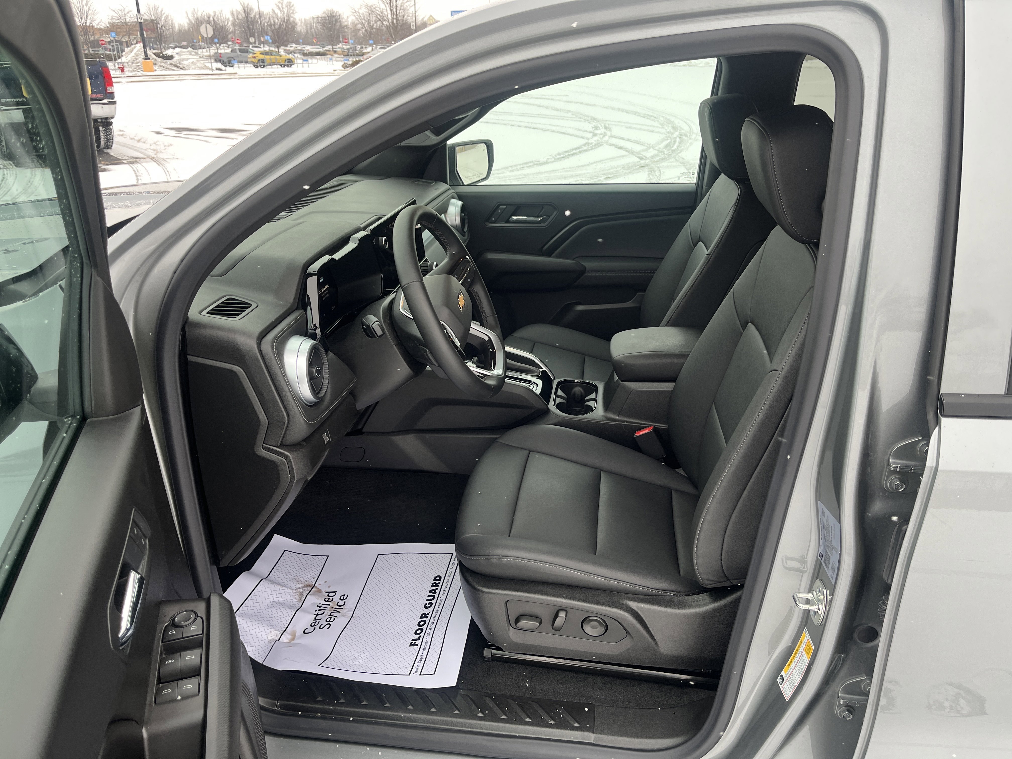Used 2026 Chevrolet Colorado LT w/ LT Convenience Package image 10
