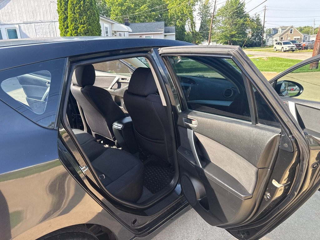 Used 2010 MAZDA MAZDA3 s Sport FWD image 12