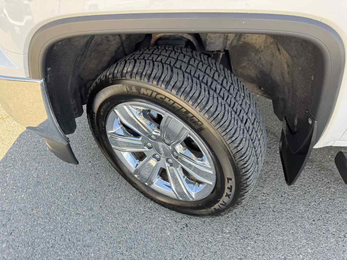 Used 2017 GMC Sierra 1500 SLT image 37