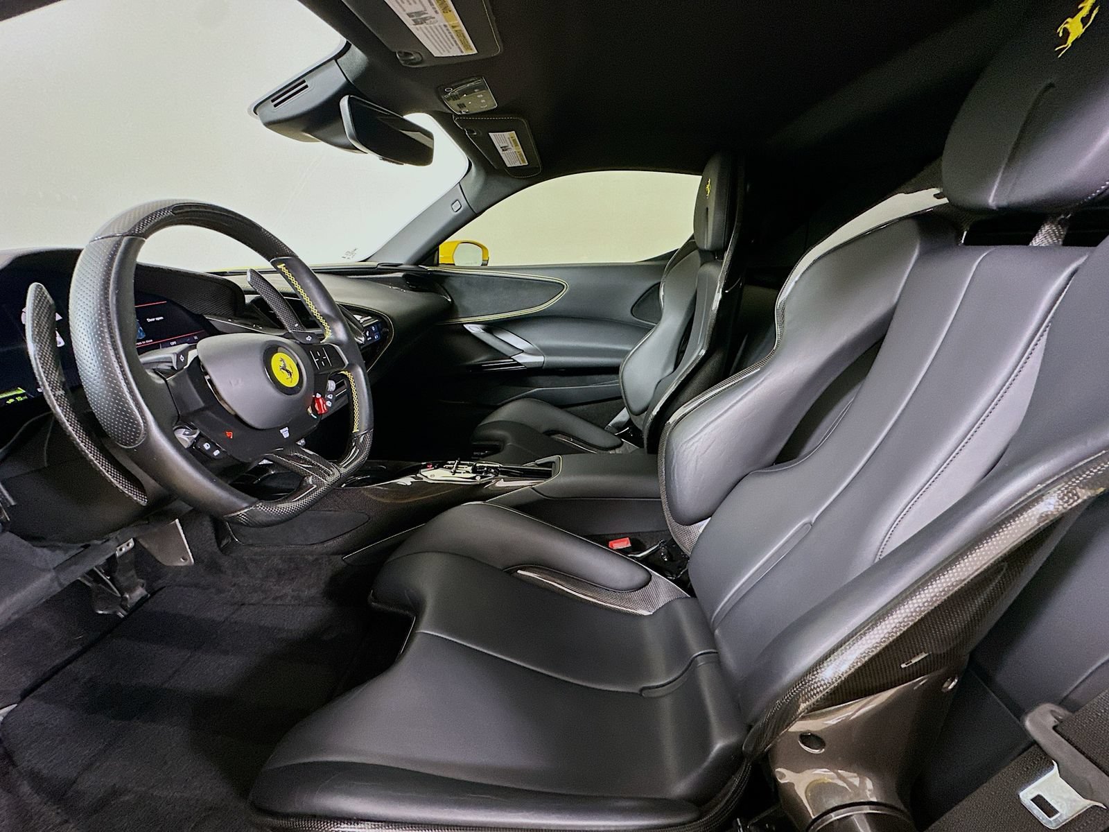 Used 2022 Ferrari SF90 Stradale AWD/4WD image 31
