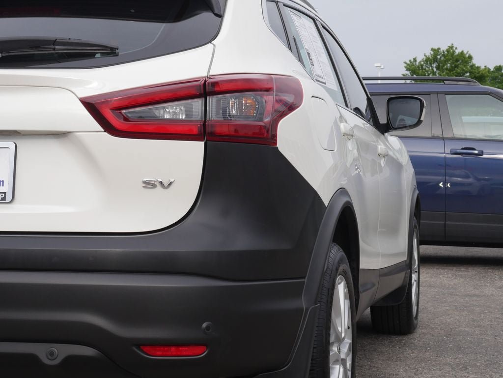 Used 2020 Nissan Rogue Sport SV FWD image 20