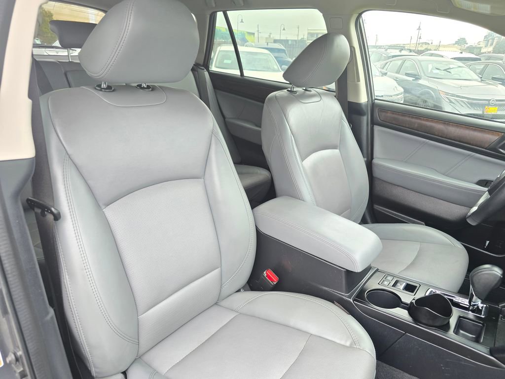 Used 2019 Subaru Outback 2.5i Limited w/ Protection Package #1 AWD/4WD image 11